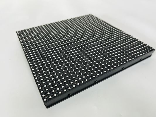 Wasserdichtes SMD 2727 Outdoor P6 LED Display Modul mit Vollfarbe und 3840Hz-7680Hz Erneuerungsrate